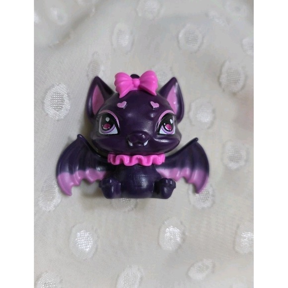 Monster High Draculaura G3 Pet Count‎ Fabulous Cat Bat Doll Goth Toy Figure - Picture 3 of 6